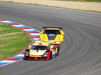 Driving vehicles fia gt