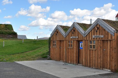 Iceland hut building