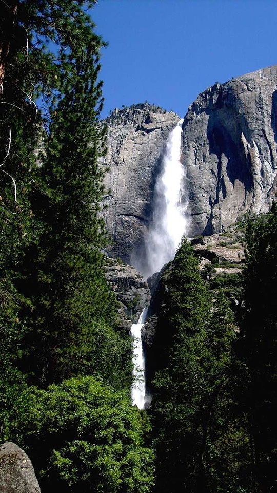 Lower falls california