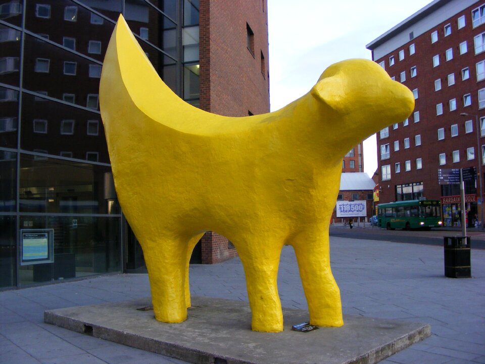 Artwork lamb sculpture