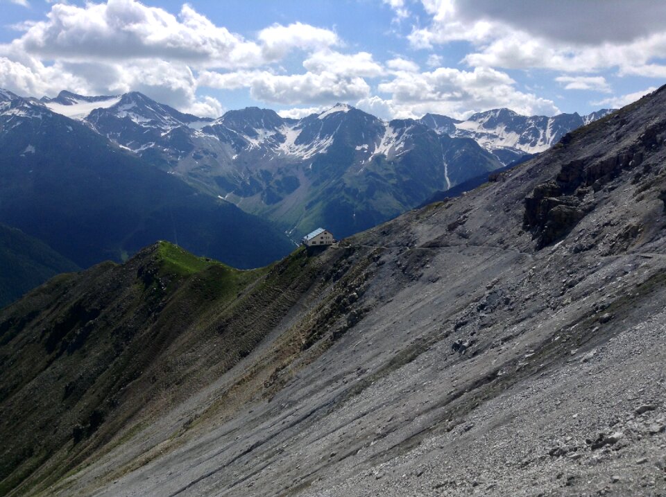 Tabarettahuette solda south tyrol