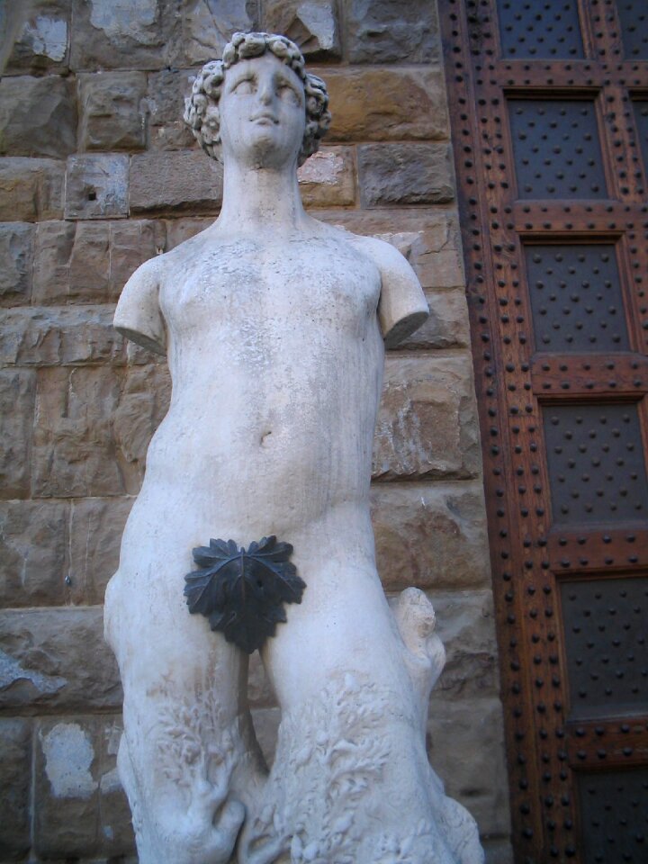 Historical statues monuments