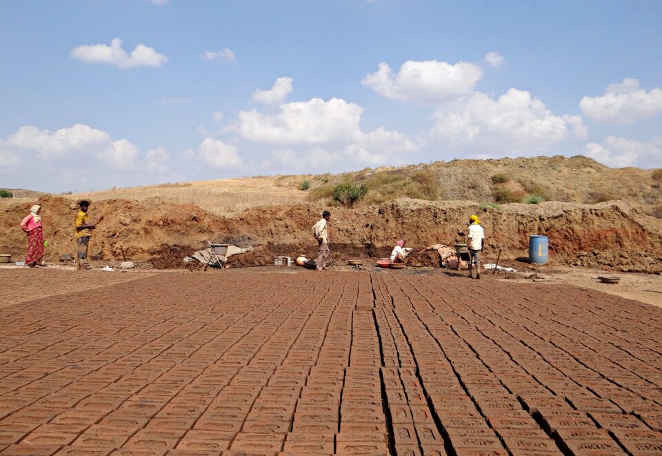 Worker dharwad india
