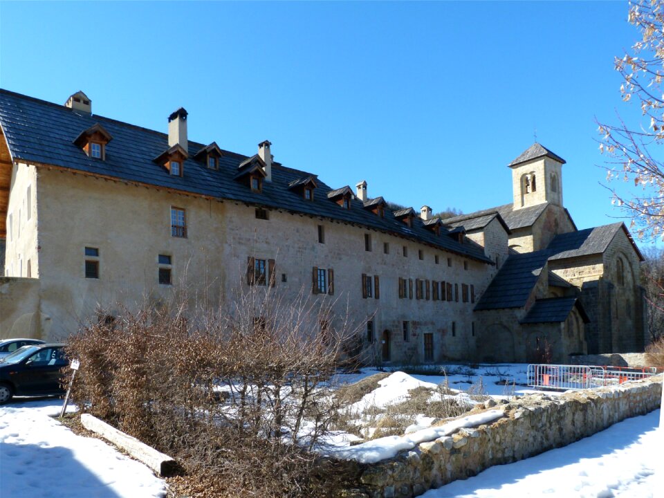Perspective outside monastery