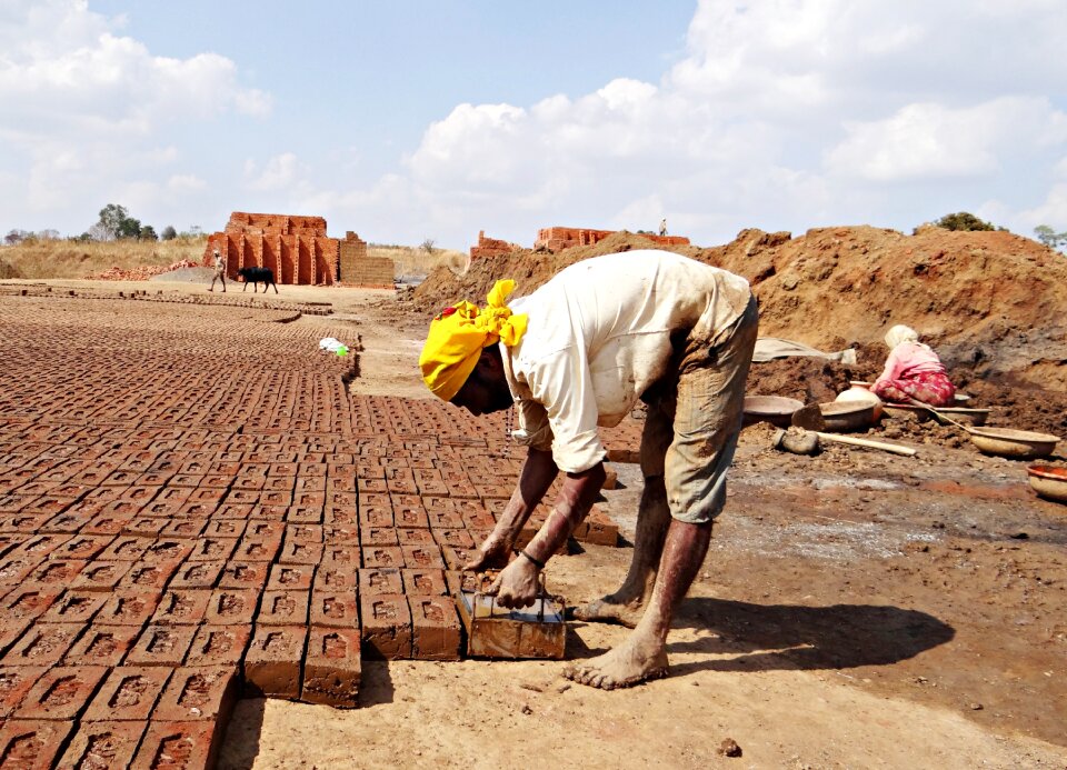 Worker dharwad india