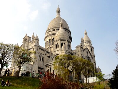 Montmartre chapel church