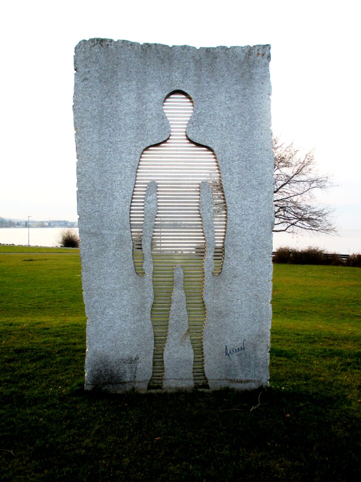 Metal transparent art