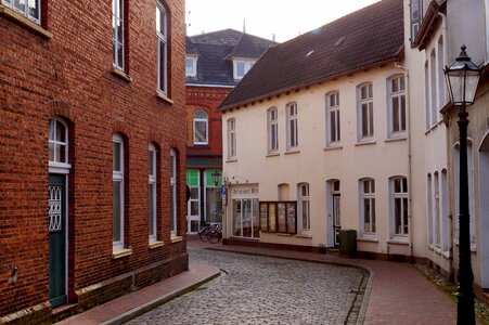Road downtown historically
