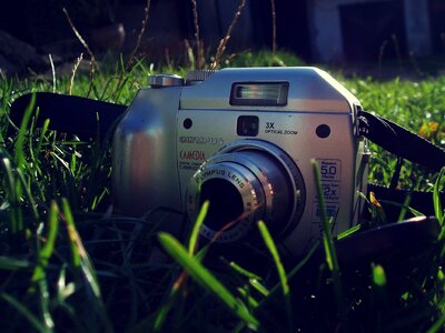 Camera grass green