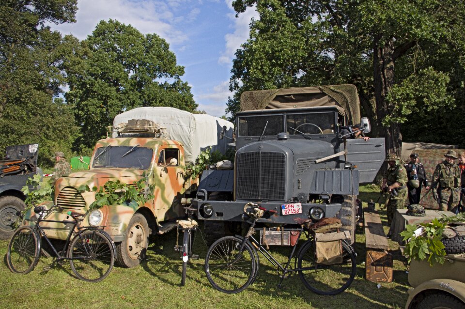 The military vintage cars history