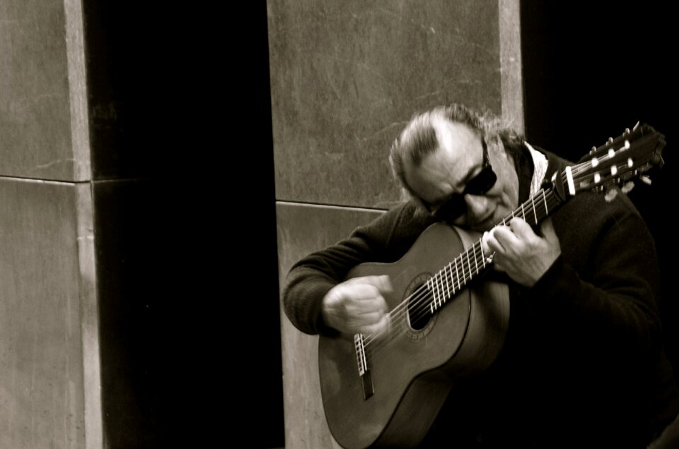 Acoustic spanish music