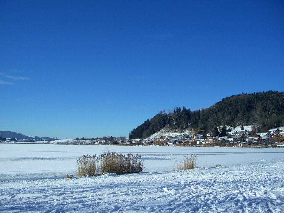 Lake ice footprints