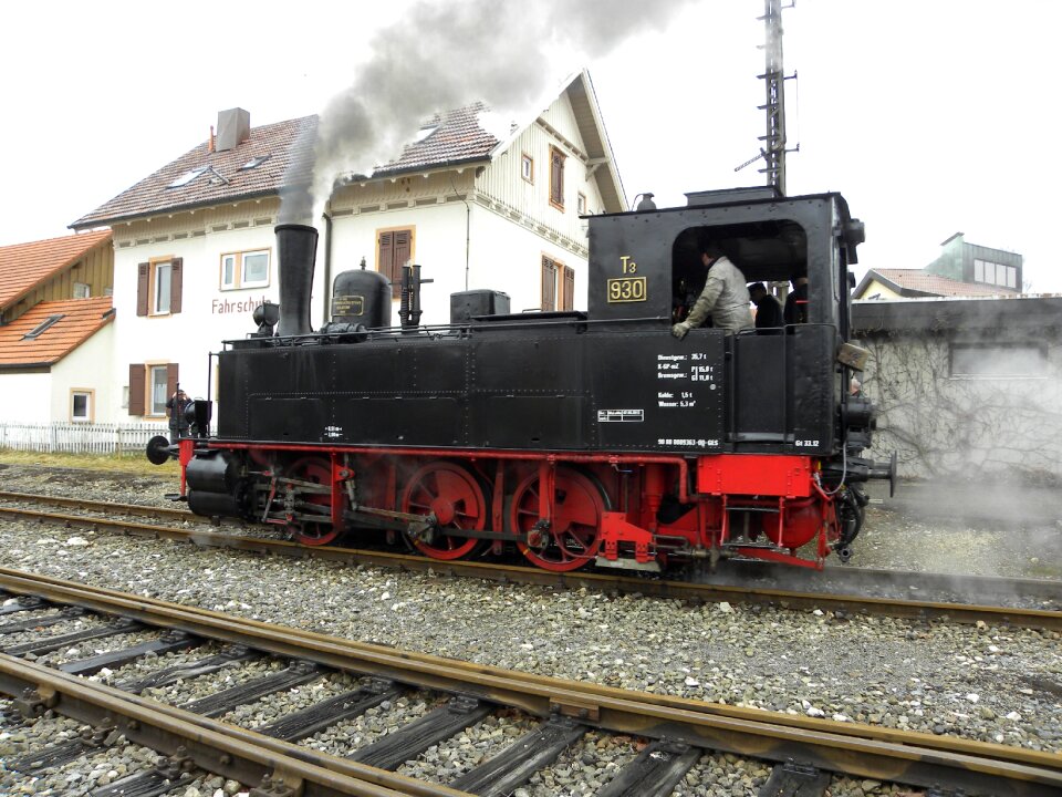 Train t3 930 railway