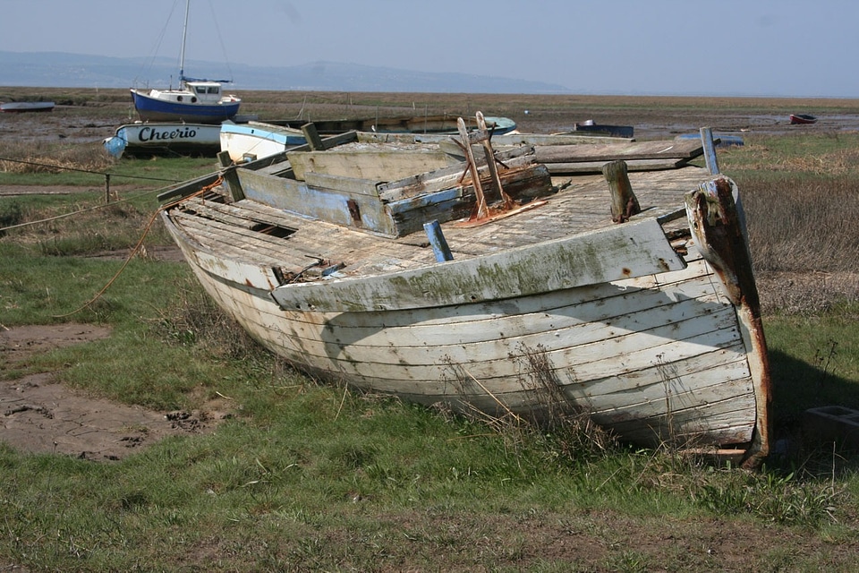 Wrecked vessel nautical