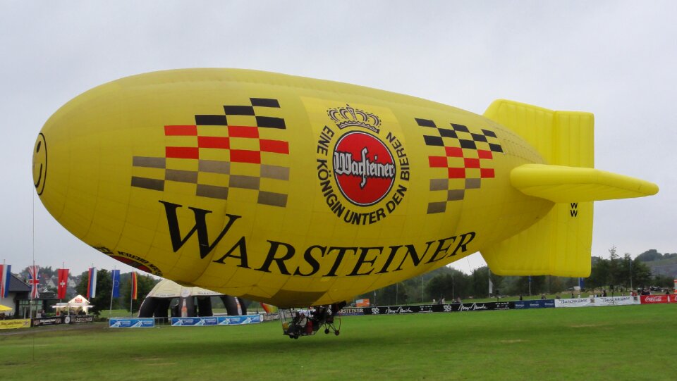 Hot air ship aviation flying