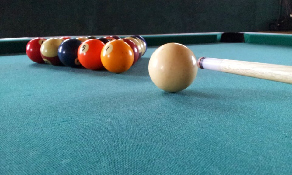 Juze billiard company