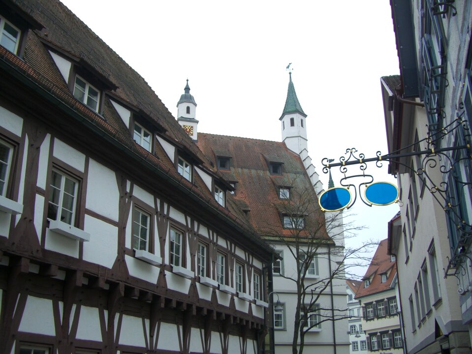Glasses look blue turret