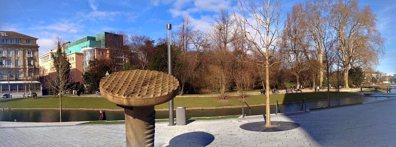 Düsseldorf's hofgarten riding avenue schloß jägerhof