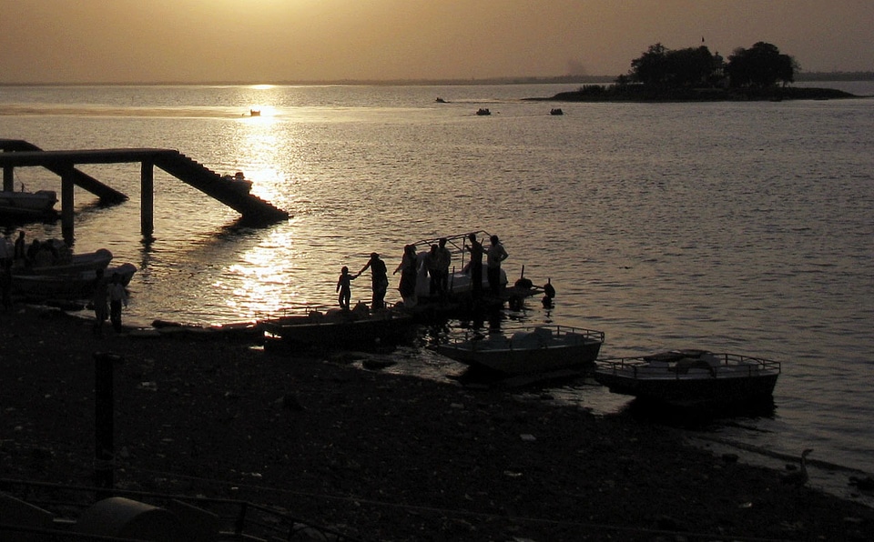 People water island