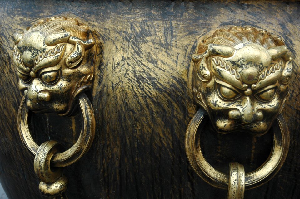 Yellow figures decorative