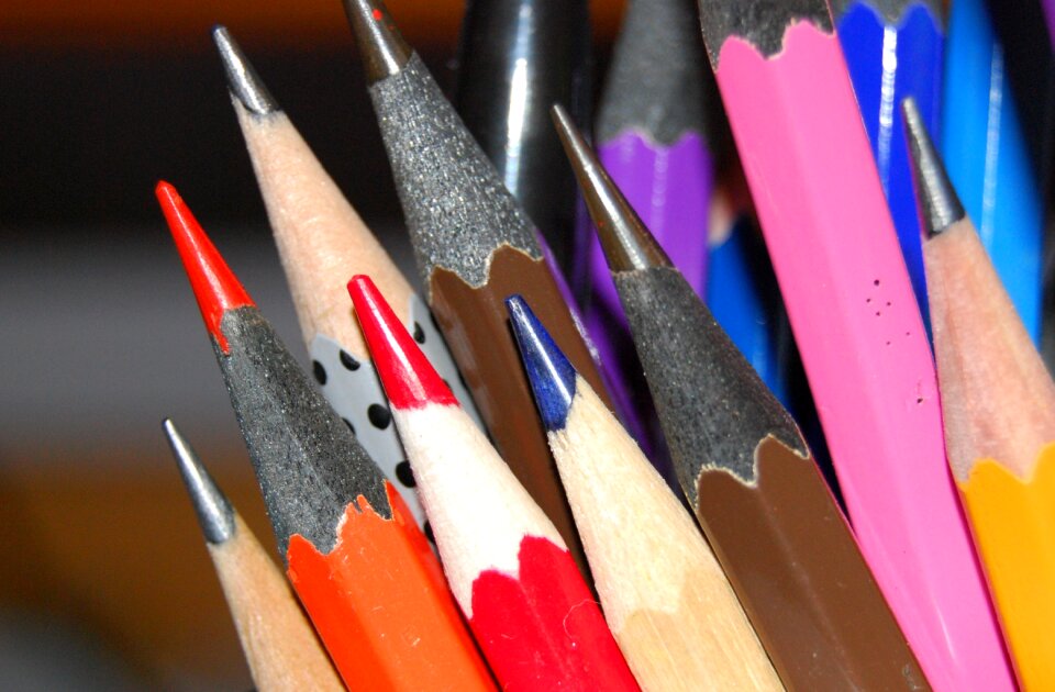 Pencil color writing tool