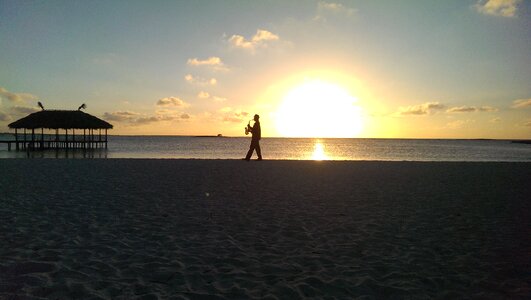 Saxophonist abendstimmung cuba photo