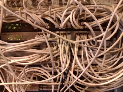 Switch distributor patch cable photo