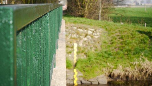 Railing bridge grid