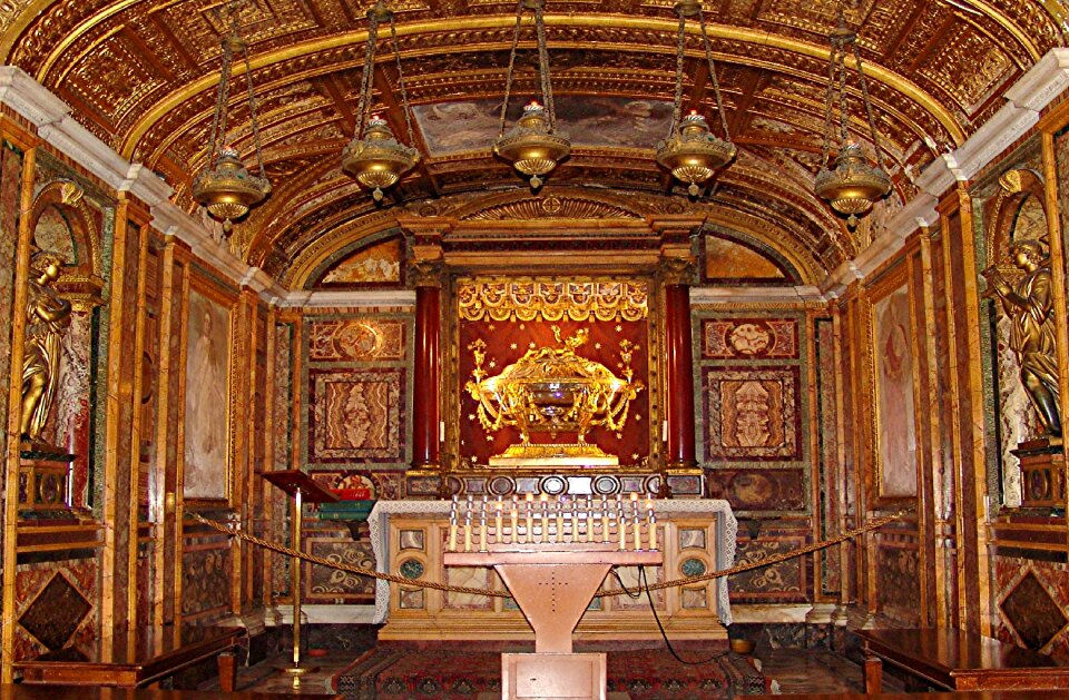 Altar faith catholicism