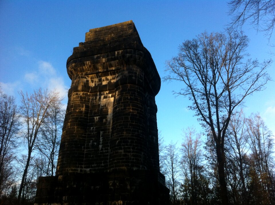 Building monument architecture