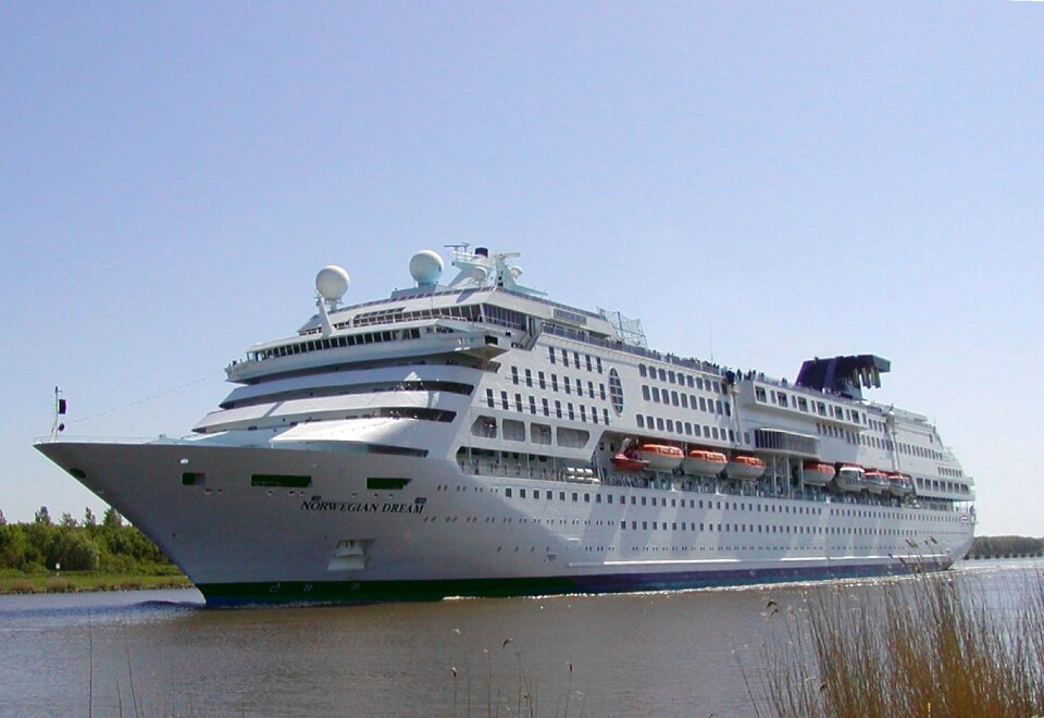 Cruise ship water nok