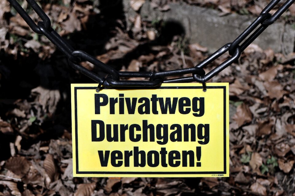 Demarcation away passage