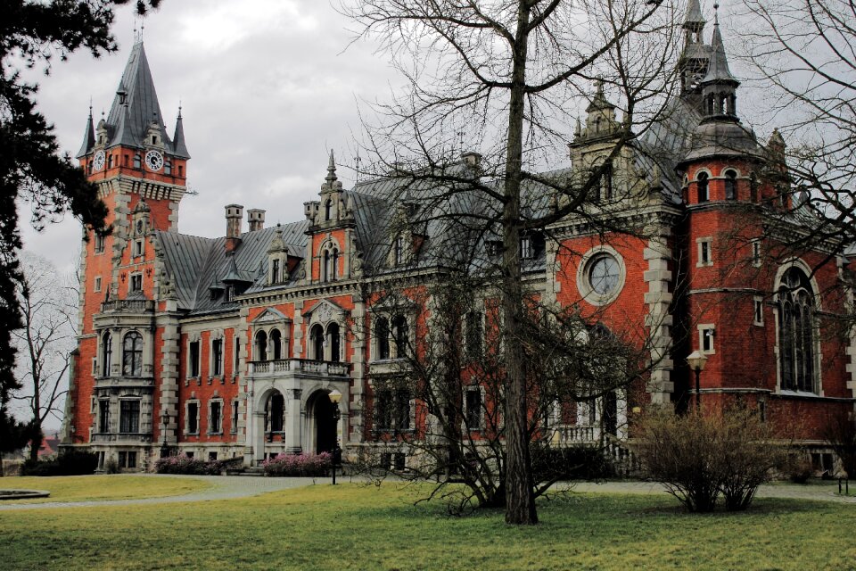 Castle pławniowice poland