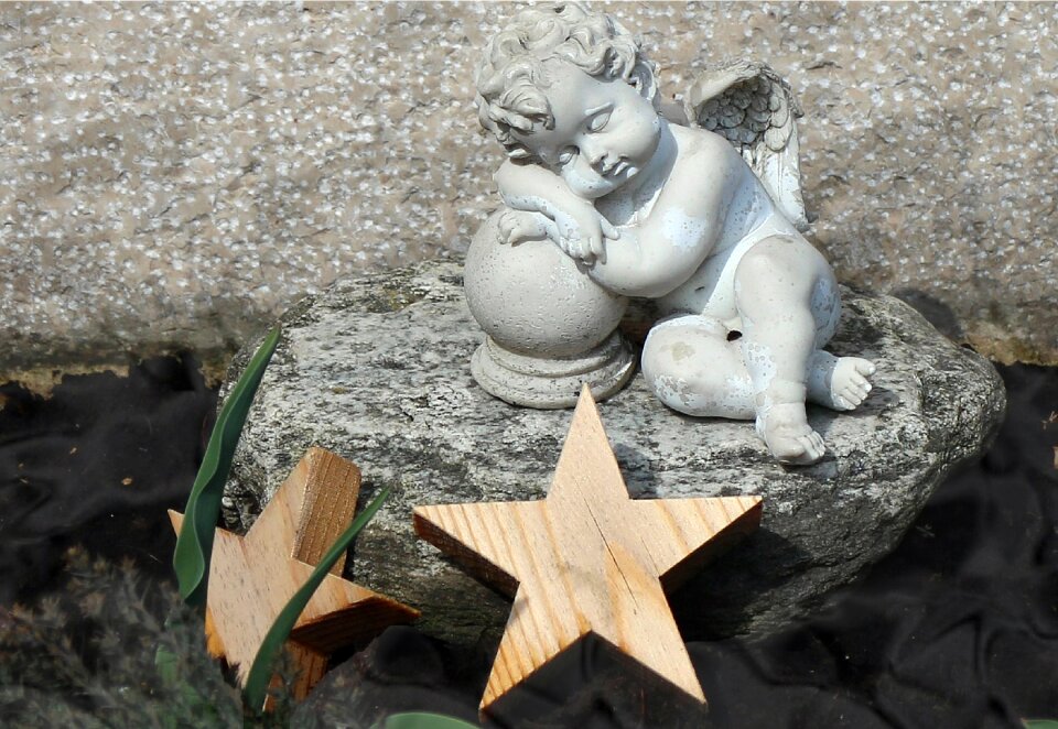 Sleeping dreaming statue