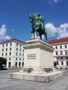 Statue maximilian monuments