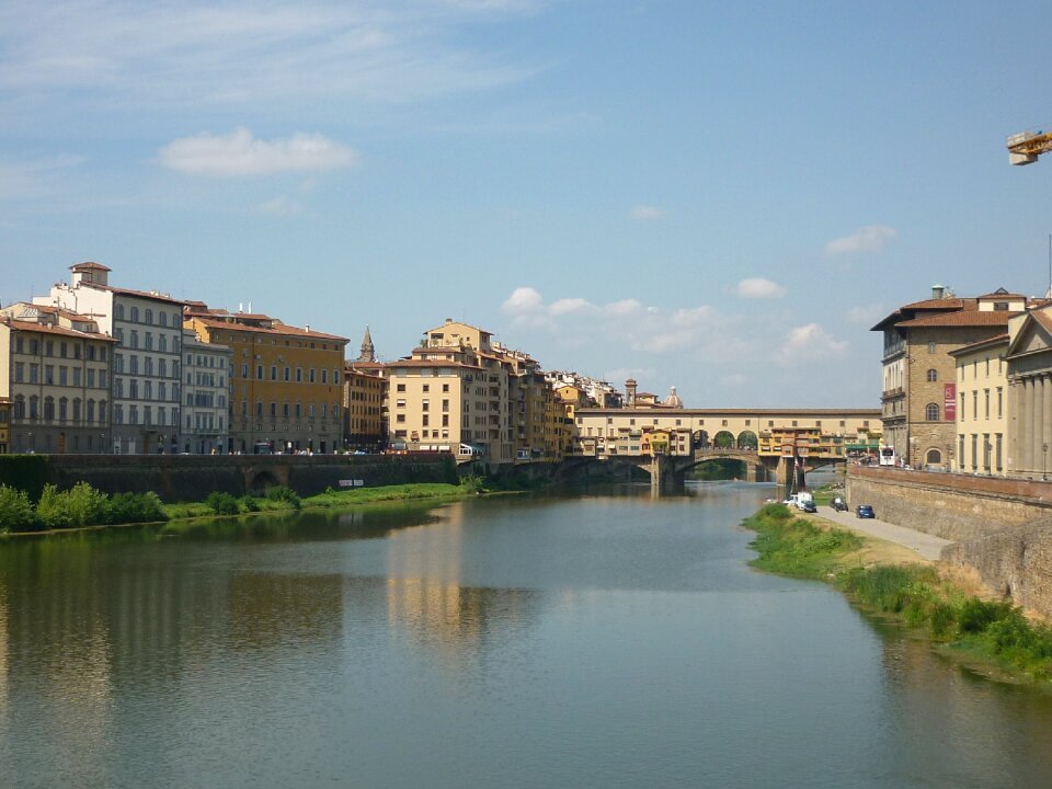 Ponte vecchio arno italy