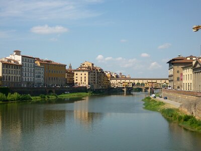 Ponte vecchio arno italy photo