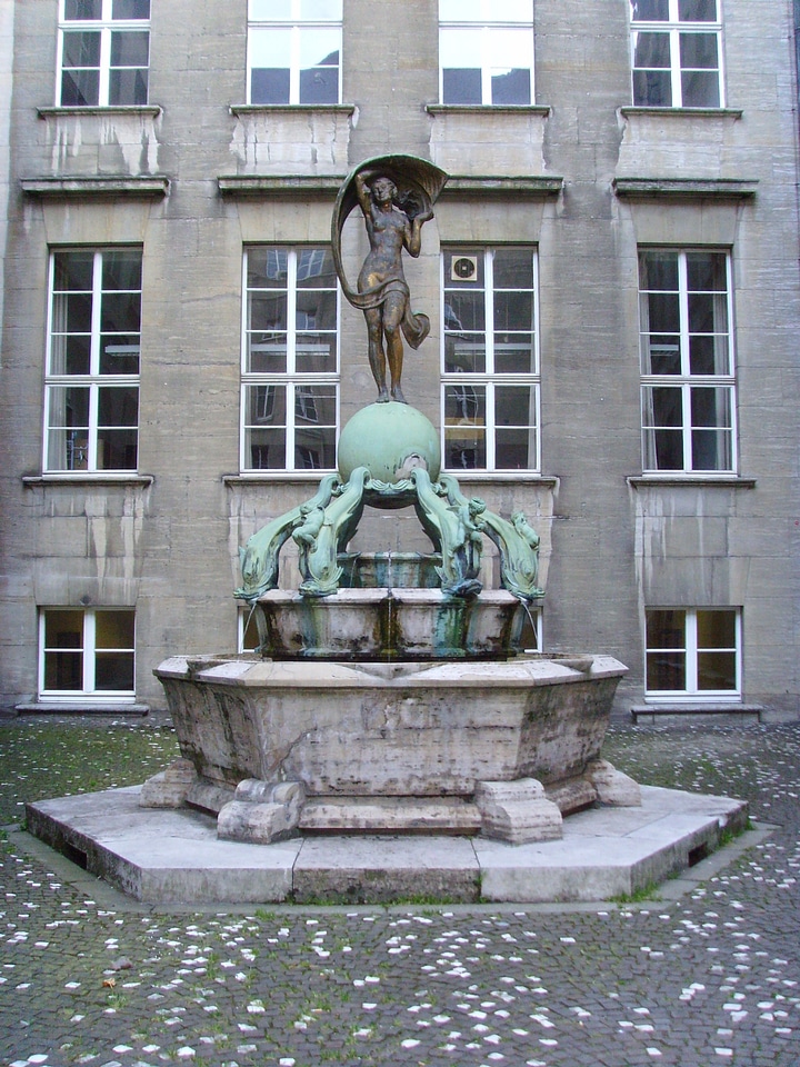 German statue sculpture