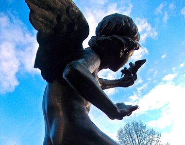 Messenger blue sky mariatorget