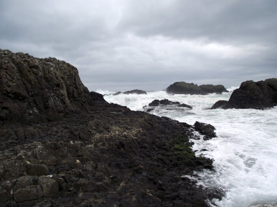 Sea rock the cliffs photo