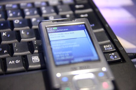 Mobile phone keyboard sms