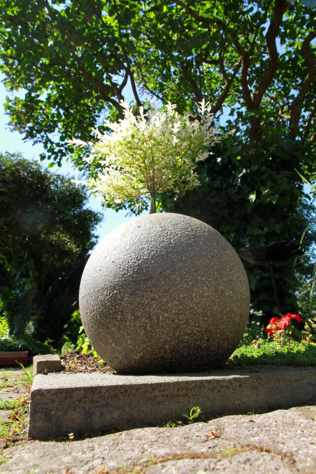 Concrete spheres garden concrete