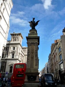 Traffic buildings column