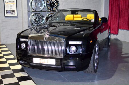 Museum motors show