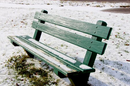 Ice empty bench