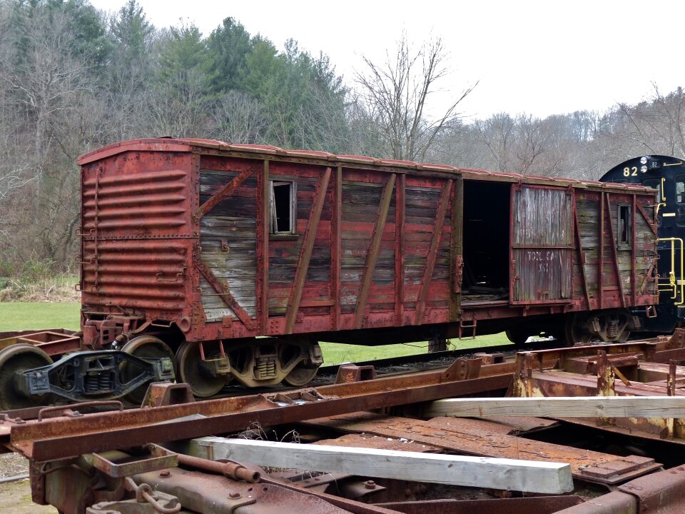 Tracks pennsylvania muddy