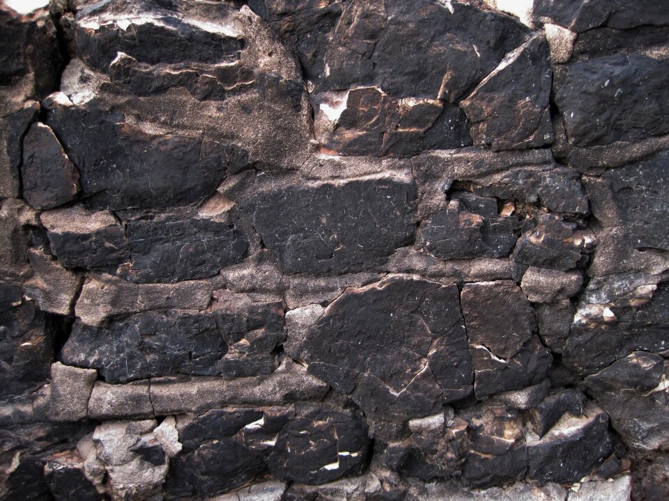 Outdoor black soot