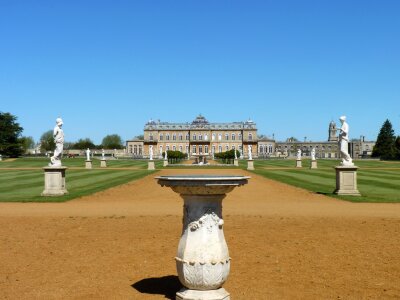 English heritage property lawns photo