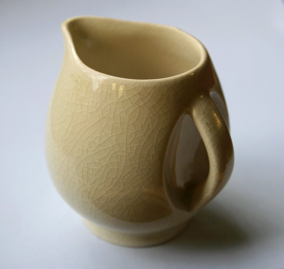 Porcelain glazing cracked