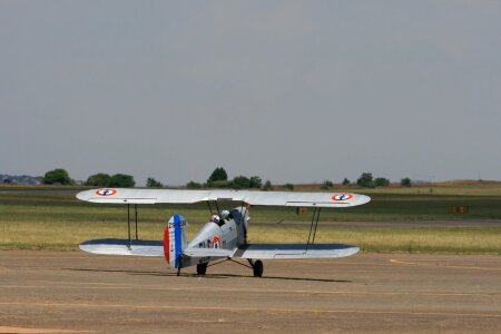 Light stampe taxiing